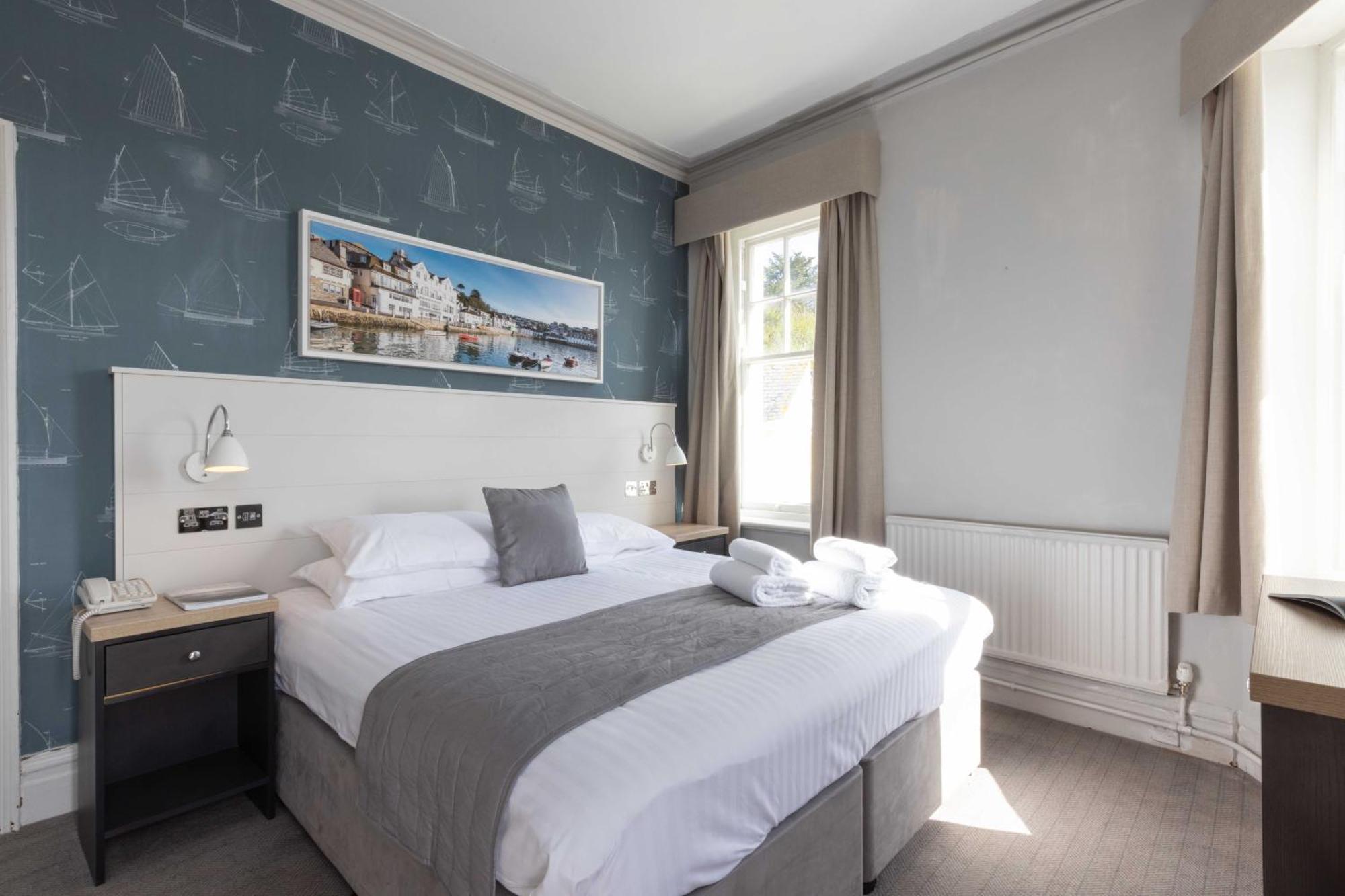 Ship And Castle Hotel St Mawes Exterior foto